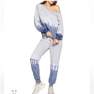 AVA & ESME  SWEATSHIRT & JOGGER SET GRAY BLUE TIE DYE ELASTIC WAIST MEDIUM COZY